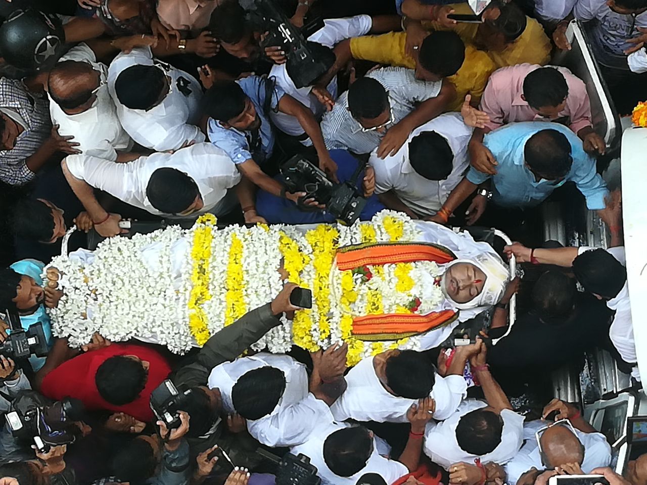 ಶರತ್ ಮಡಿವಾಳ ಅಂತ್ಯಸಂಸ್ಕಾರ